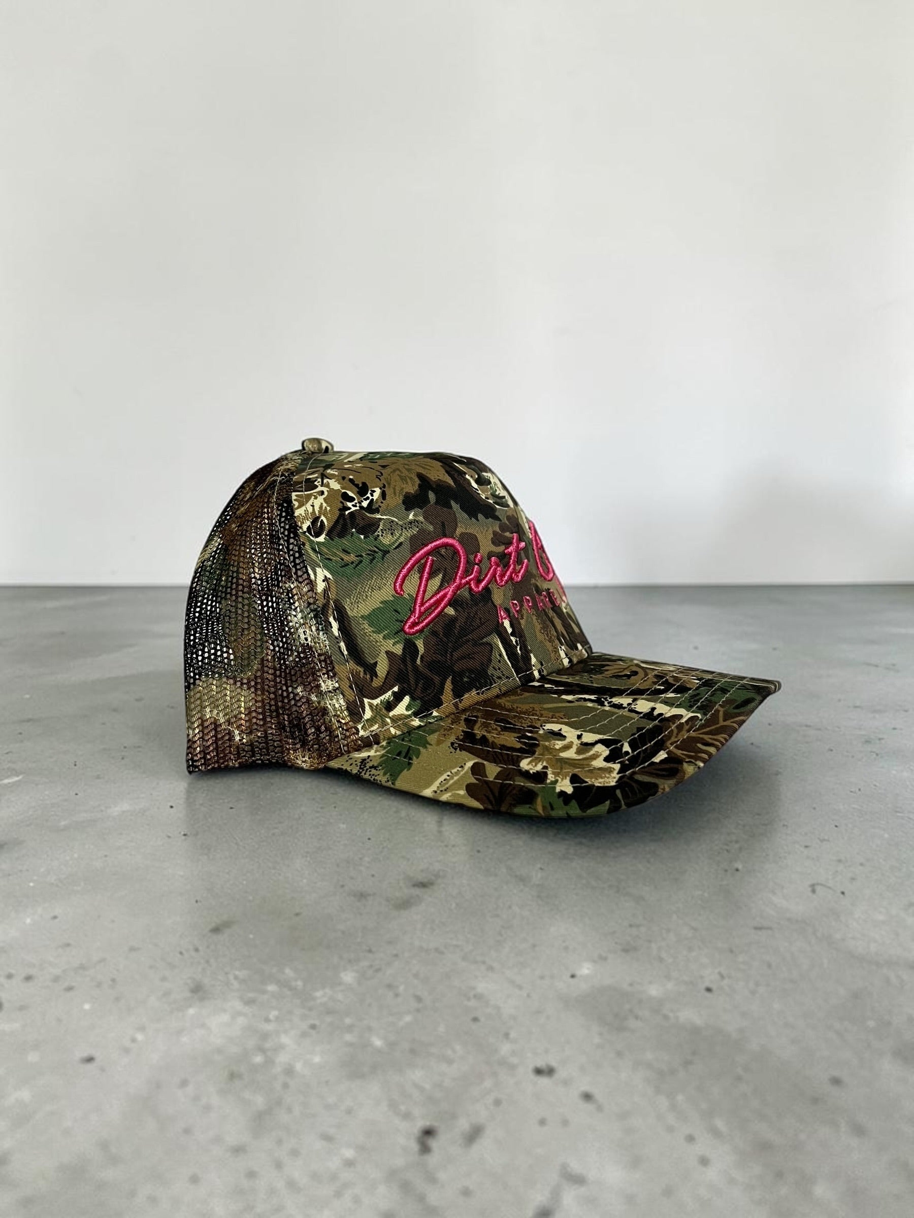 High Plains – Mesh Trucker Hat | Pink
